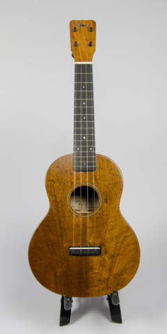 David Dart Mahogany Concert Ukulele, Style 1 (2016): mahogany top, back, sides & neck; ebony fingerboard & bridge; abalone Dart logo (hand-cut), soundhole inlay (hand-cut), & fingerboard dots