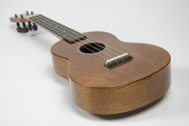 David Dart Mahogany Concert Ukulele, Style 1 (2016): mahogany top, back, sides & neck; ebony fingerboard & bridge; abalone Dart logo (hand-cut), soundhole inlay (hand-cut), & fingerboard dots