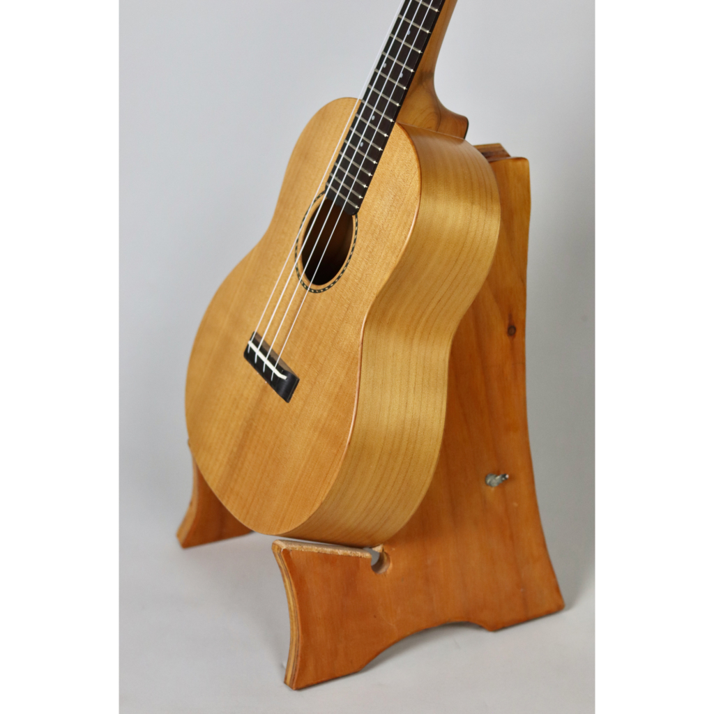David Dart Monterey cypress tenor ukulele (2019)